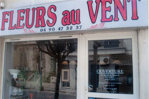 FLEURS AU VENT