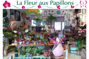 LA FLEUR AUX PAPILLONS