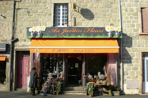 AU JARDIN FLEURI