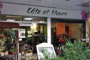 COT� FLEURS