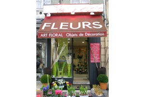 FEUILLES ET PETALES