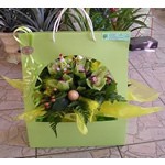 bouquet rond dans sac vert � partir de 43 �