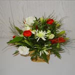 Composition dans vannerie ton rouge et blanc � partir de 20 �
