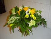 bouquet rond jaune et blanc � partir de 35 �