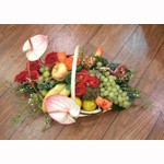 Composition florale sur theme fleurs fruits