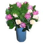 21 roses avec feuillage.
Peut se r�aliser avec du blen, rose, orange, rouge, jaune