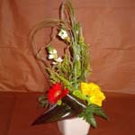 Composition en hauteur pour d�cor de table et buffet