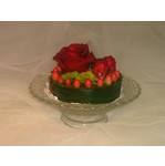 Petite tartelette sur coupe rouge et vert