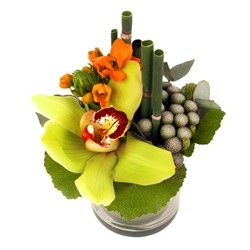 bouquet des fleurs :  BAGATELLE