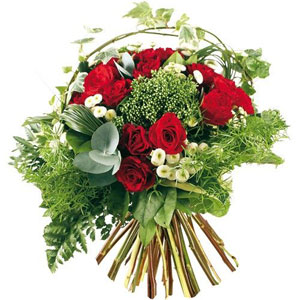 Bouquet de luxe

Voici un bouquet chicissime !... Roses et v�g�taux donnent � cette cr�ation Florajet.com toute son �l�gance et sa classe.  Soyez s�rs de faire sensation avec ce bouquet devenu l�un incontournables de notre collection.
Le conseil du Fleuriste
Coupez les tiges en biseaux et changez l�eau du bouquet tous les 2 ou 3 jours.